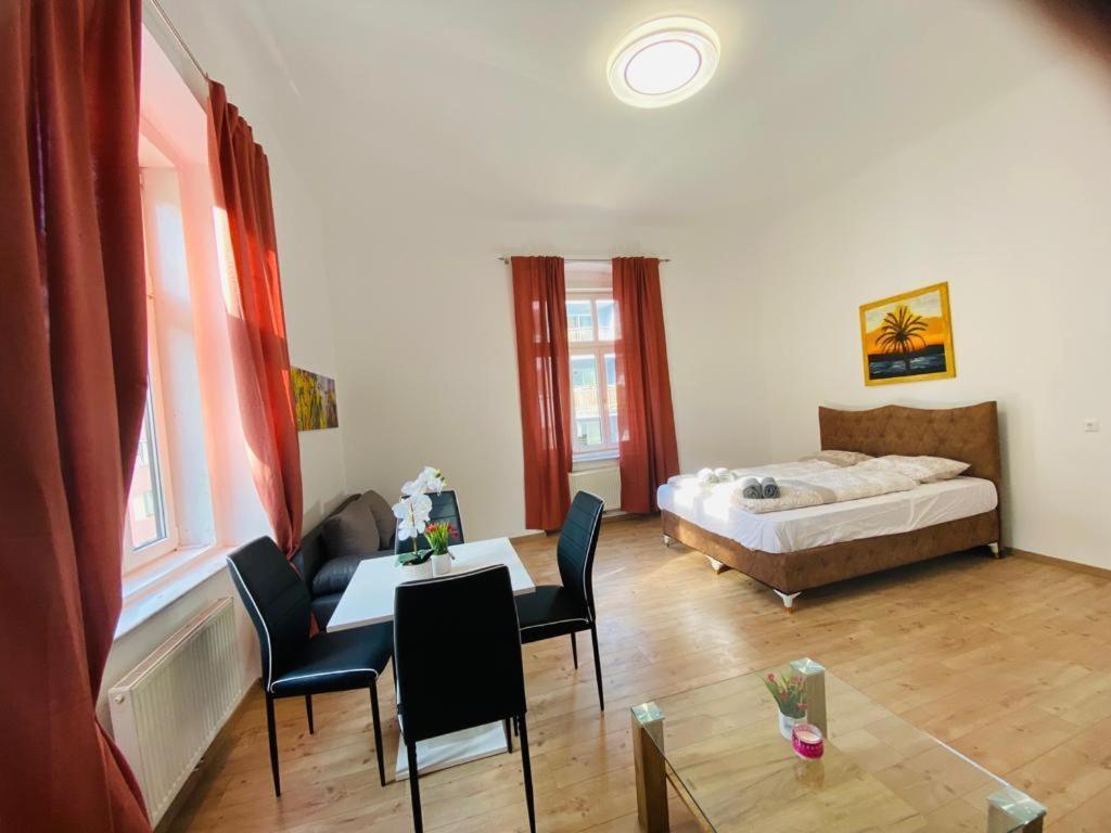 Quad-Room Near Prater Stern Wien Eksteriør billede