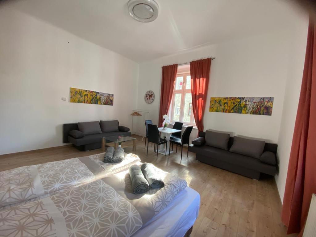Quad-Room Near Prater Stern Wien Eksteriør billede