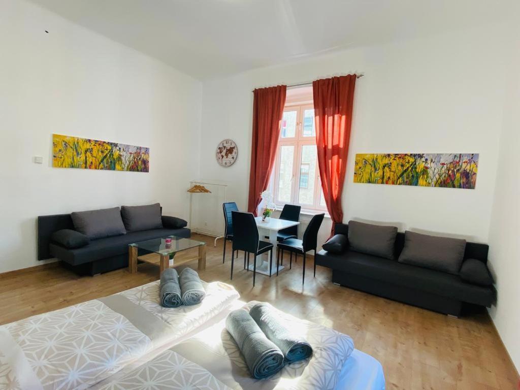 Quad-Room Near Prater Stern Wien Eksteriør billede